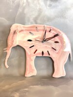 Часы Розовый слон